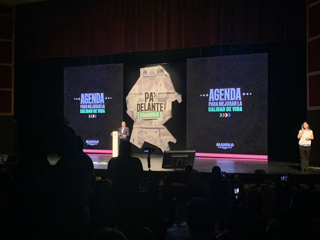 _JuanCarlos85's tweet photo. Presentación de la ”Agenda para Mejorar la Calidad de Vida” en Coahuila
@manolojim
#PaDelante
#VamosConTodo
#YoConManolo https://t.co/DBWrpiTeOK