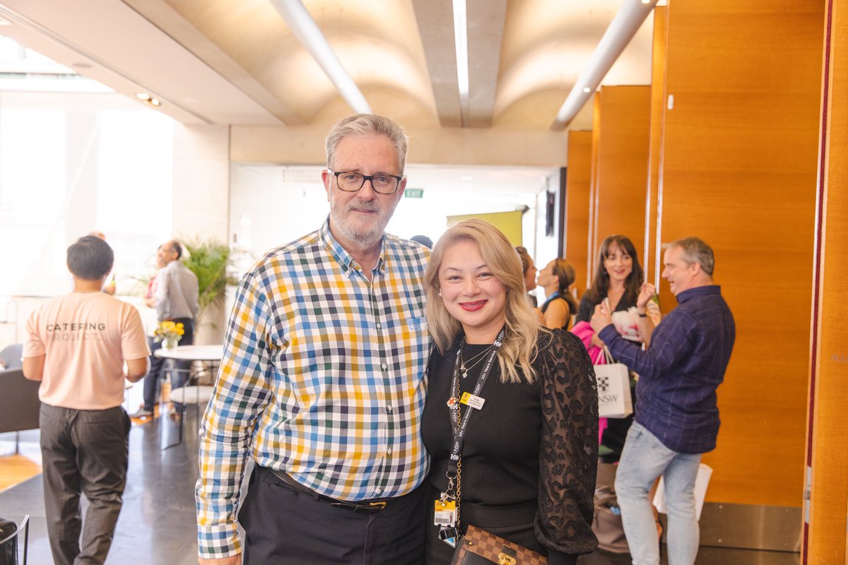 thuy_tweets_'s tweet photo. Last week, Β I celebrated my 10 years + service (15years!) to the UNSW Community π₯³ I was very proud to celebrate alongside many of my great colleagues in @UNSWMedicine and the broader @UNSW community π₯°#UNSWPRIDE https://t.co/0JvJfPCzOa