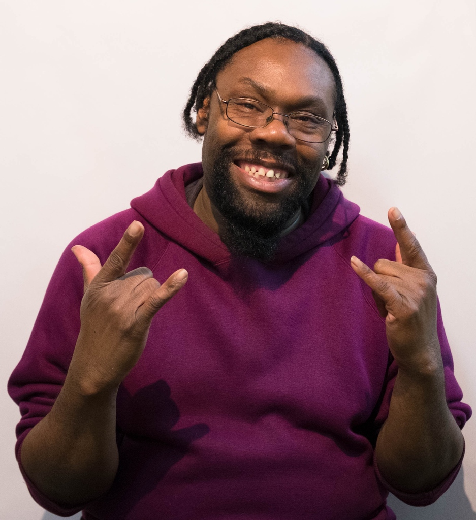 creativityxplrd's tweet photo. Happy Birthday to CE artist #GeraldWiggins 🥳! When Wiggins makes art, he is, "not necessarily trying to say something to people. I'm just trying to make them happy because there is not enough happiness." https://t.co/nB40apfuJv