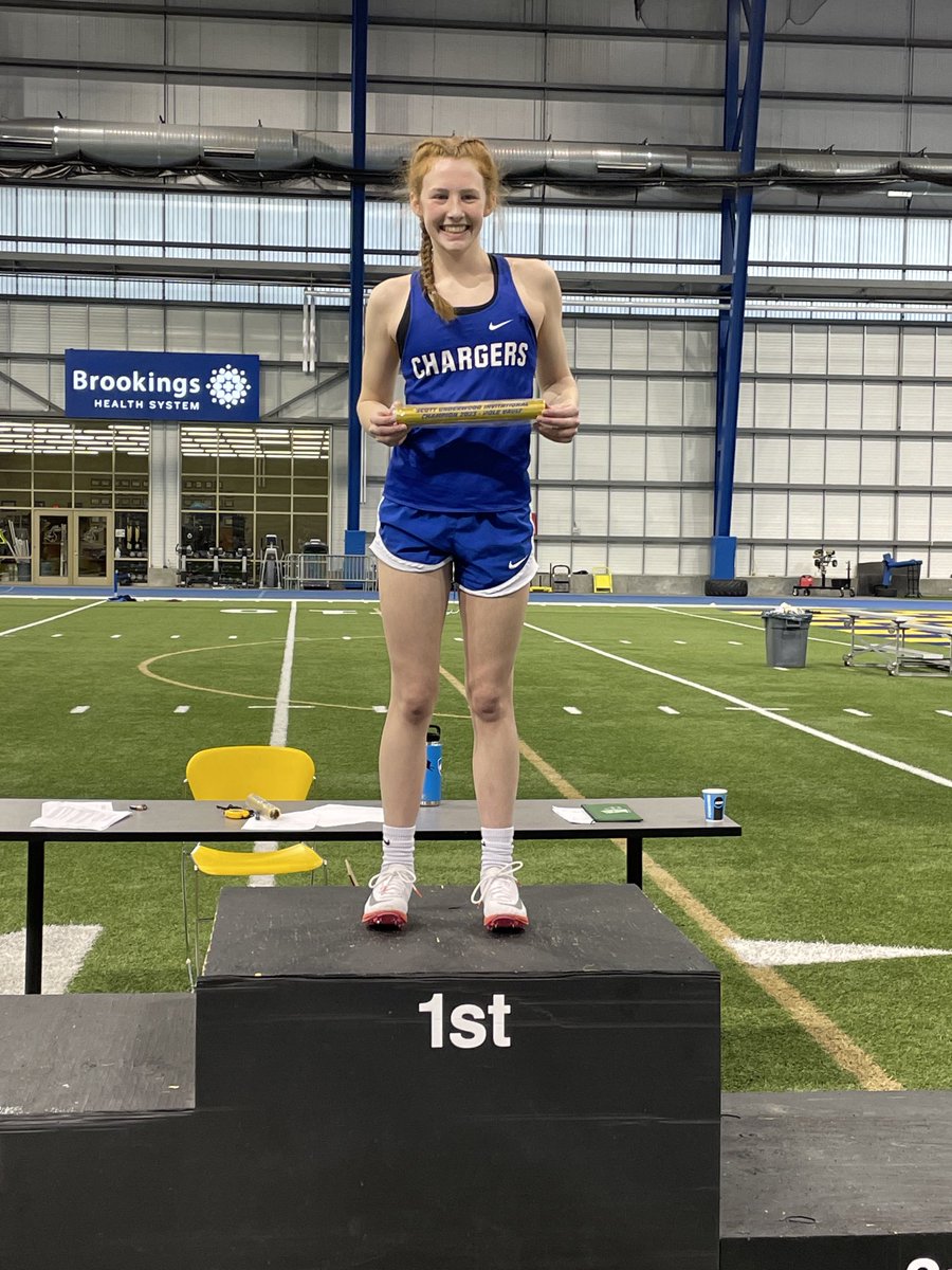 🚨MEET RECORD🚨
Rylee Punt clears 1️⃣1️⃣’ to set a new meet record and a new 🔥SFC SCHOOL RECORD🔥