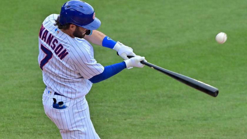 ChiefCub's tweet photo. DANSBY SWANSON IS 10 FOR 16 TO START HIS CUBS CAREER. https://t.co/0jGSKlG3P0