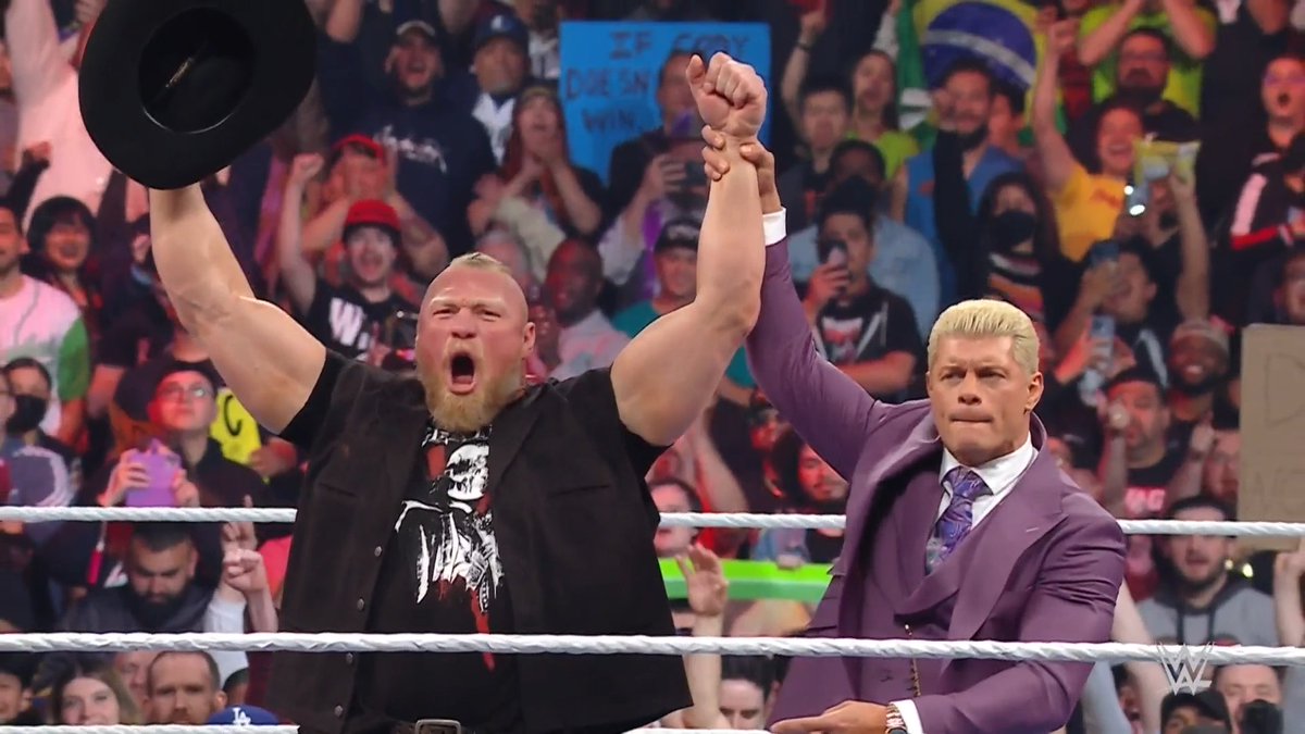 WWE tweet media
