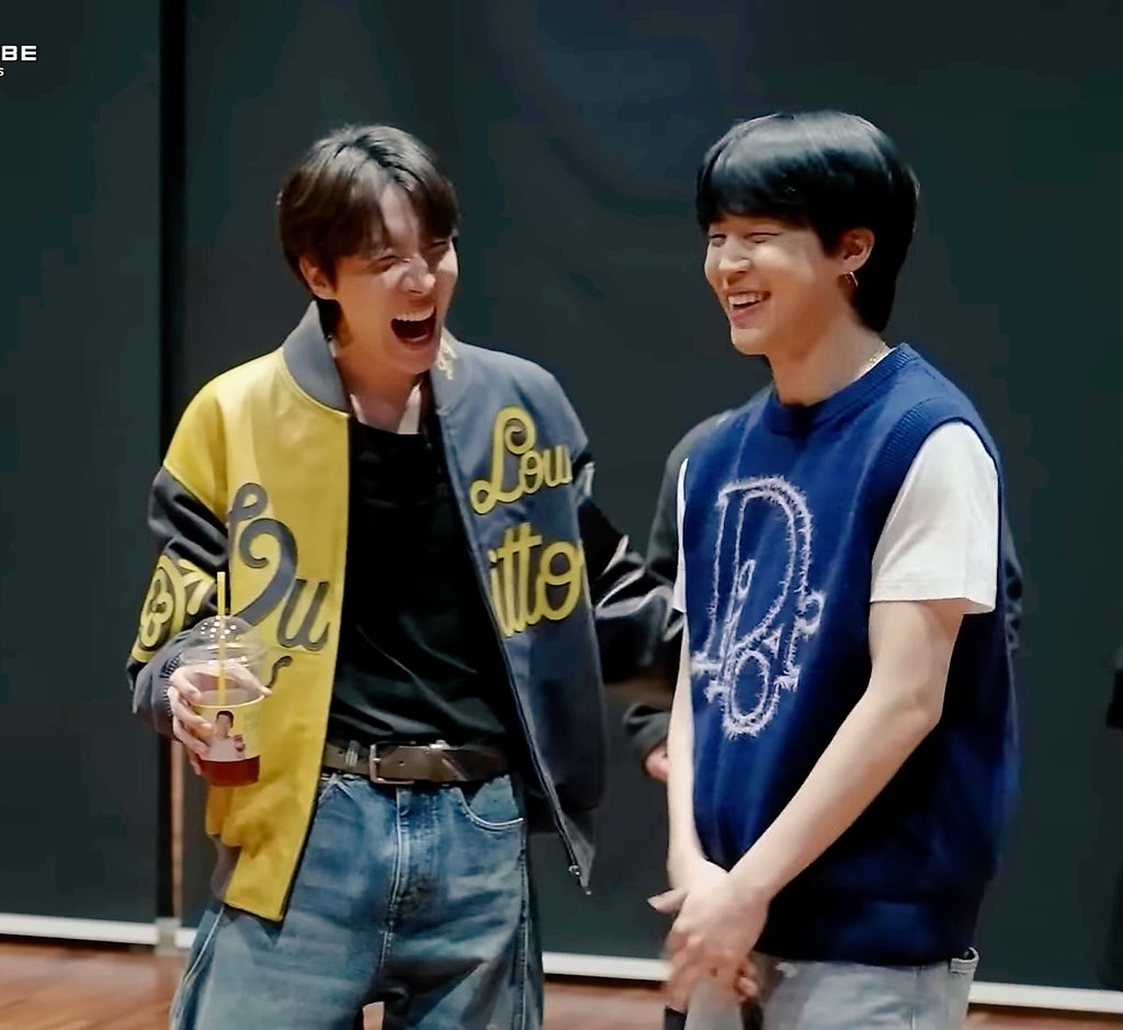 s5007kisooko's tweet photo. ใจใฃใฆใๅชใใ
J-HOPEๅ
่ผฉใจJIMINๅ
่ผฉ๐๐๐
ENHYPENใฎใ่ฆใใใใ๏ผ๏ผ๐
https://t.co/daDBnNP1xD
#andcut #andTEAM
#ENHYPEN ใ่ฆใใฆใใ ใใผใ๐ https://t.co/dqlN3Hi2xG