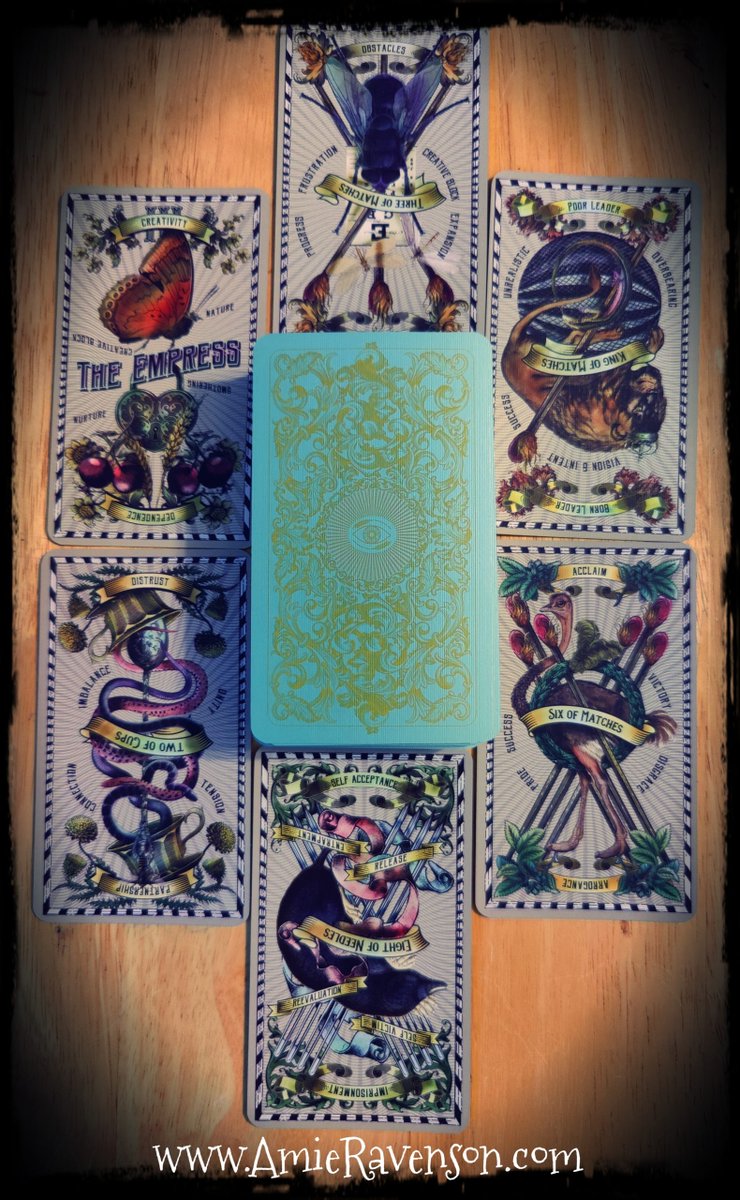 AmieRavenson's tweet photo. I wanted this deck the first second I saw it.  It's just so...  Fantastic!  But as so often happens, the price wasn't right, I didn't have the money, and I kind of forgot about it.  What I also forgot was that I had shown it to the husbear. #cartomancy

https://t.co/KtCxBJ0ebi https://t.co/BUhy3XONiM