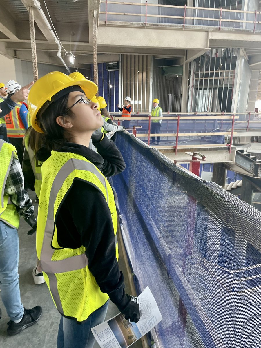RosieOnTheFly's tweet photo. We are so grateful to everyone mentioned and others involved including #LockwoodDevelopment  @MCLConstruction @lamprynearson @DLRGroup @GrahamConstr &amp; @JEDunn for the amazing experiences today! 3 🪡 https://t.co/BPt0sVhvVB