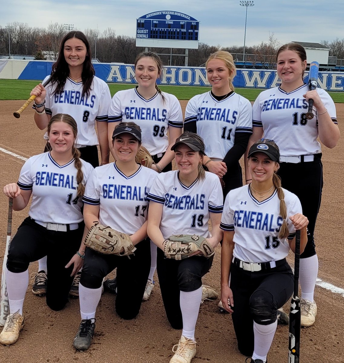 AWHS Softball tweet media