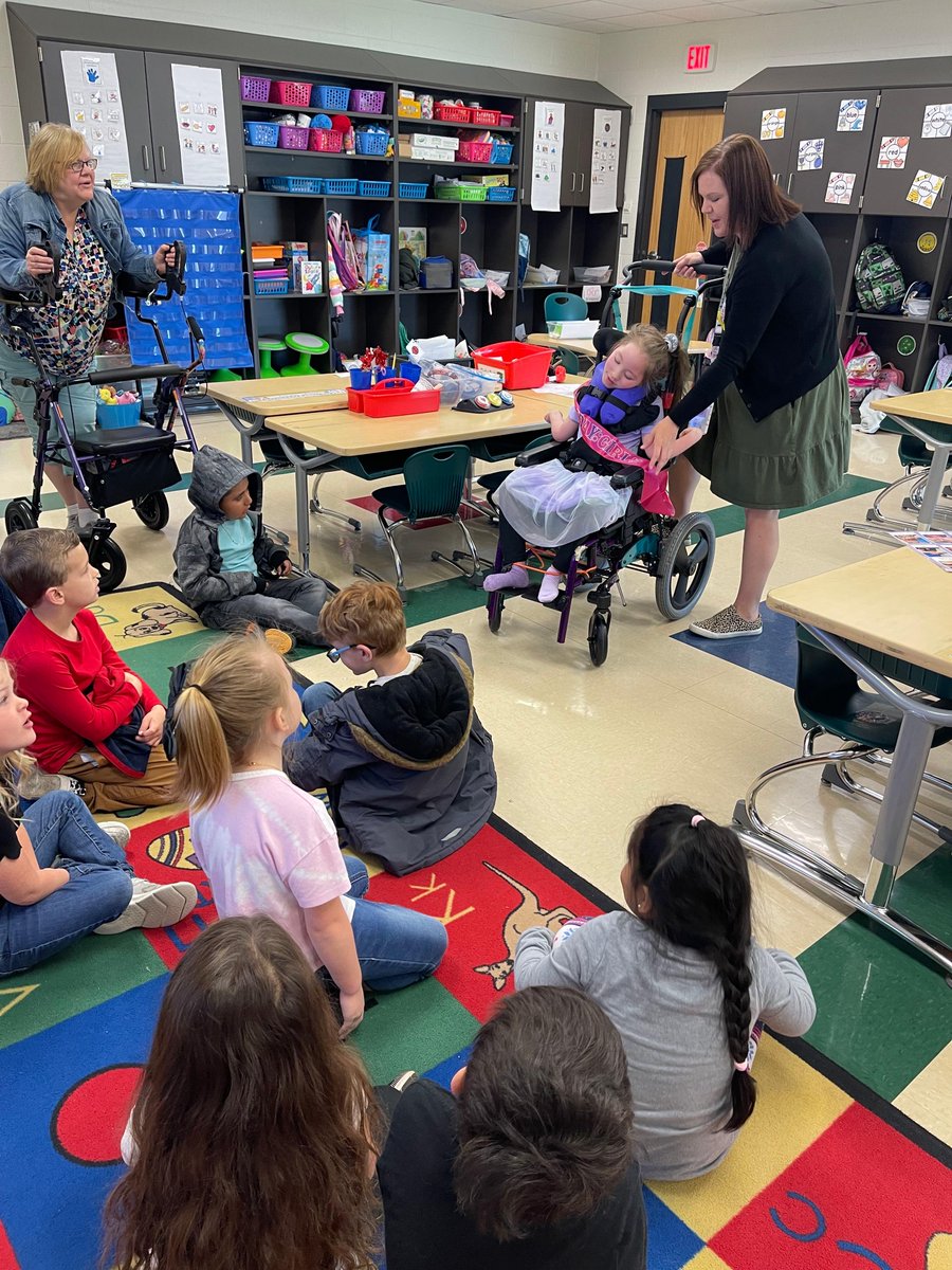 EastMont Elementary tweet media