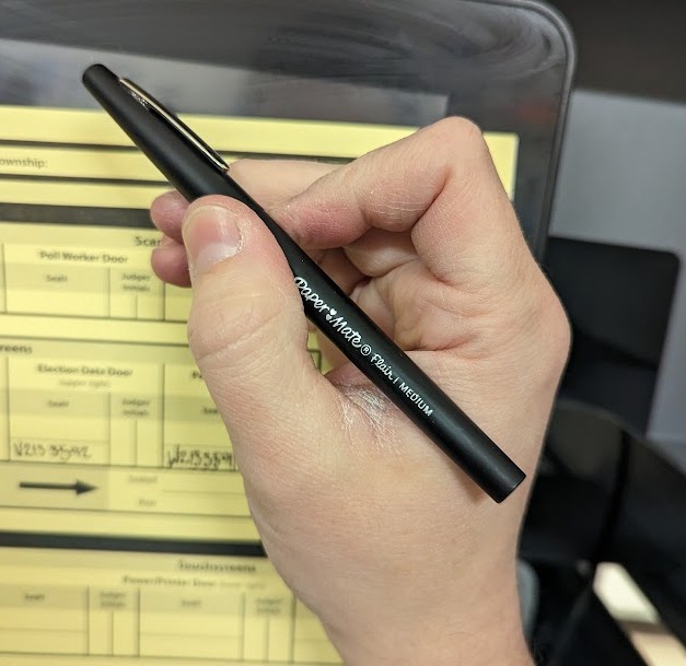 keymo's tweet image. Cook County Elections switched from Sharpies (which bled through the ballots all the time) to PaperMate Flair exactly as I suggested to them after last election. I'm taking 100% credit, you're welcome.