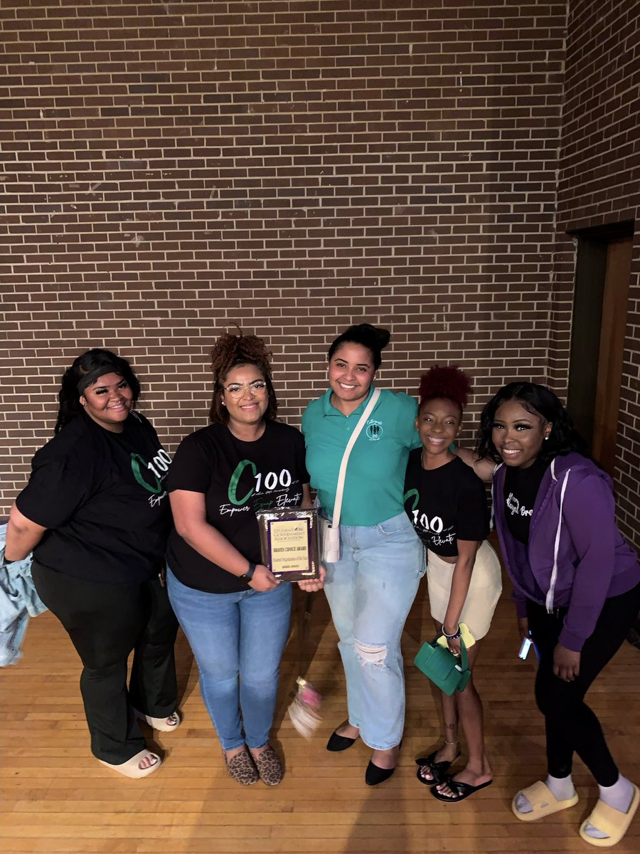 c100womenasu's tweet photo. 2023 Student Organization of the Year 💚🤍 THE COLLEGIATE 100 WOMEN OF ASU! Thank you Brave family and Collegiates! Let’s keep up the work under our motto “Empower, Equip, Elevate!” https://t.co/O9YG66lrzT