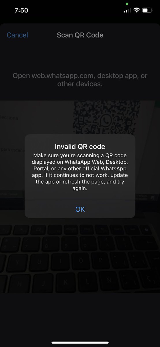 querubecUNOPS's tweet photo. Tengo el @WhatsApp congelado en el celular luego de q lo enlacé con whatsapp web en la computadora... alguien sabe solucionar esto? ya reinicié el cel y también desinstalé y volví a instalar y nada... Sigue congelado 😕tampoco me deja volver a enlazar con la web por QR invalido https://t.co/yd3pqiiTf8