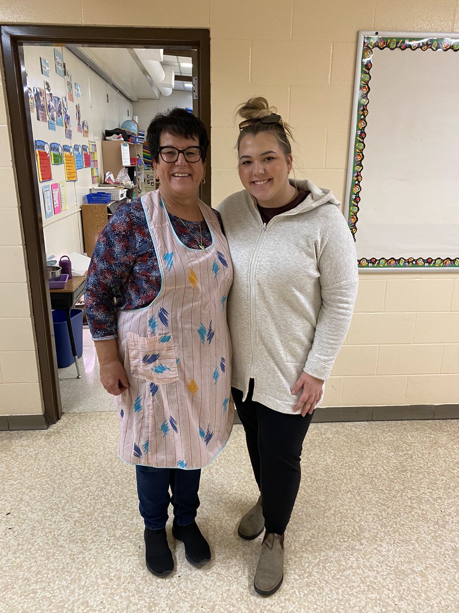 missogordon's tweet photo. Miss Gordon’s Grade 3/4 Victoria Spartan’s had a busy day learning about the Ukrainian culture and making Paska with Miss Gordon’s Grandma! 🇺🇦 
 
#easter #paska #handsonlearning @GSSD204 https://t.co/0eDR7vkCdS