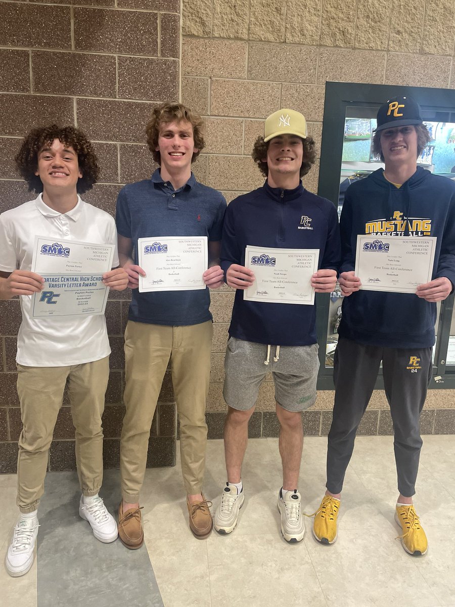 Had our banquet tonight. A lot of great memories from the season were shared and got to spend some more time with my guys!! Also pictured are the all conference players this year! Love my guys!!