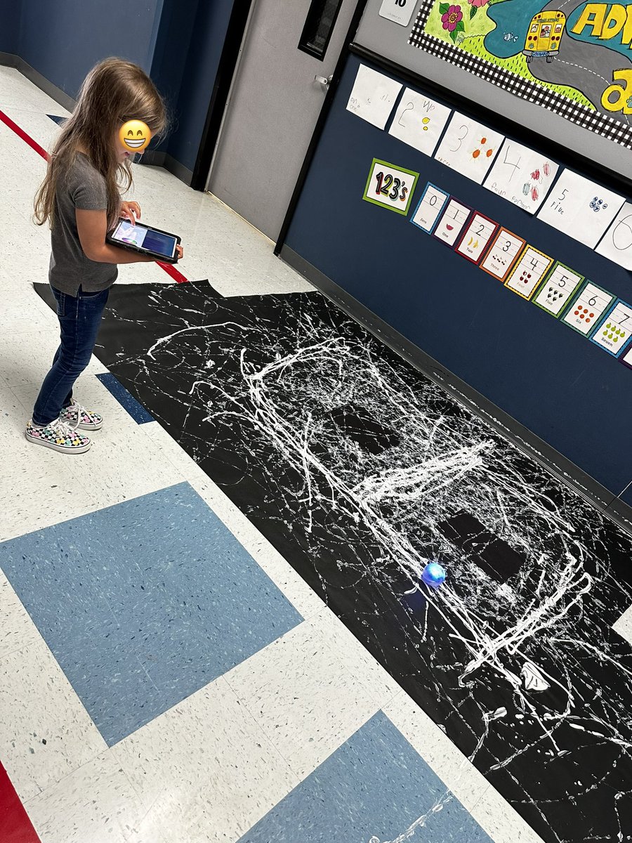 CharmEDTechEDU's tweet image. Painting spiderwebs with @Sphero Sprk+ with Pre-K today! They had so much fun working fine motor skills while learning about spiderwebs! @chinaspringisd