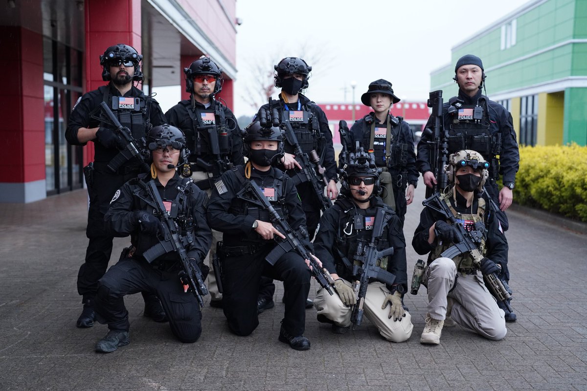 tactical_hijiki's tweet photo. 写真あげるタイミング見失って気付いたらめちゃくちゃ時間経ってました😟
今更ながらめちゃくちゃ楽しかったです!
すっくん写真撮ってくれてありがとうございました!!
#LECON4
#Leconfidential
#usss https://t.co/s5UeTgb2AQ