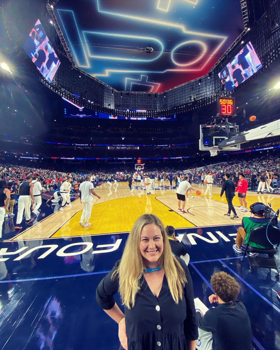 Allie Gehring on Twitter "Happy One Shining Moment Day! 🏆🏀"