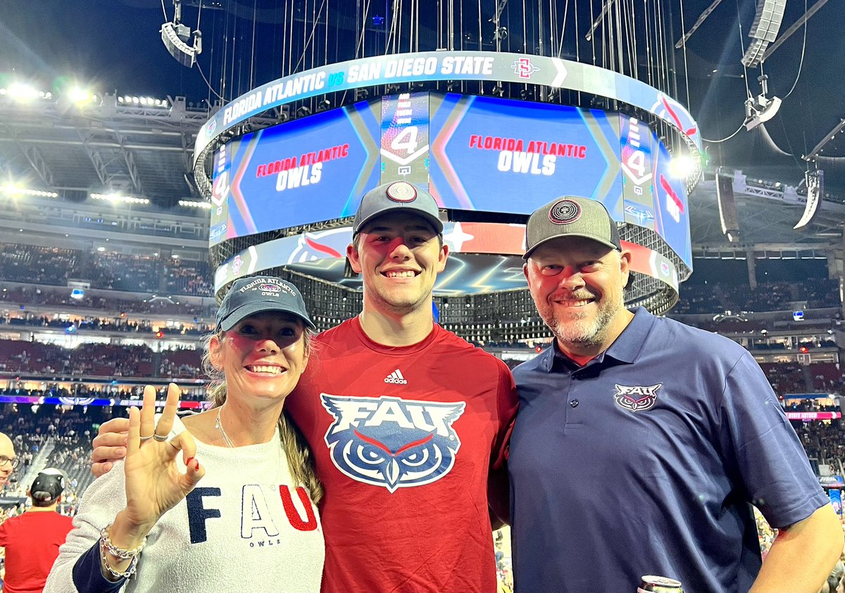 Carson Cruver (@carsoncruver) on Twitter photo Great <a href="/FAUAthletics/">Winning In Paradise #WIP🏝️</a> weekend! First visiting <a href="/FAUFootball/">Florida Atlantic Football</a> spring practice in Boca🌴, then with an exciting / tough #FinalFour 🏀 back in Houston! Go Owls!! 🦉
<a href="/CoachTomHerman/">Coach Tom Herman</a>
<a href="/CoachCFrye/">Charlie Frye</a>
<a href="/FAU_Owls_Nest/">FAU Owls Nest</a> Great <a href="/FAUAthletics/">Winning In Paradise #WIP🏝️</a> weekend! First visiting <a href="/FAUFootball/">Florida Atlantic Football</a> spring practice in Boca🌴, then with an exciting / tough #FinalFour 🏀 back in Houston! Go Owls!! 🦉
<a href="/CoachTomHerman/">Coach Tom Herman</a>
<a href="/CoachCFrye/">Charlie Frye</a>
<a href="/FAU_Owls_Nest/">FAU Owls Nest</a>