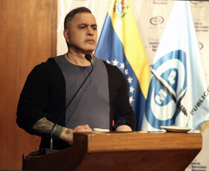 carolina millan (@carolin93147910) on Twitter photo #SemanaMayorEnFamilia Aumenta a 44 cifra de detenidos por corrupción en Venezuela <a href="/NicolasMaduro/">Nicolás Maduro</a> #SemanaMayorEnFamilia Aumenta a 44 cifra de detenidos por corrupción en Venezuela <a href="/NicolasMaduro/">Nicolás Maduro</a>