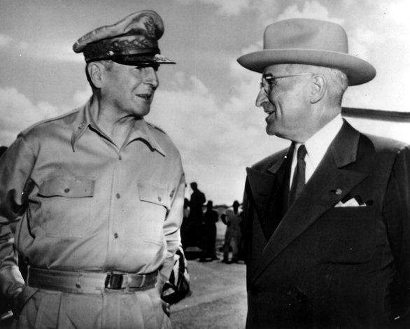 MilHistNow's tweet photo. On this day in 1951, President Truman removes a defiant General Douglas MacArthur from command of Allied forces in Korea. https://t.co/xib5G0CHiu