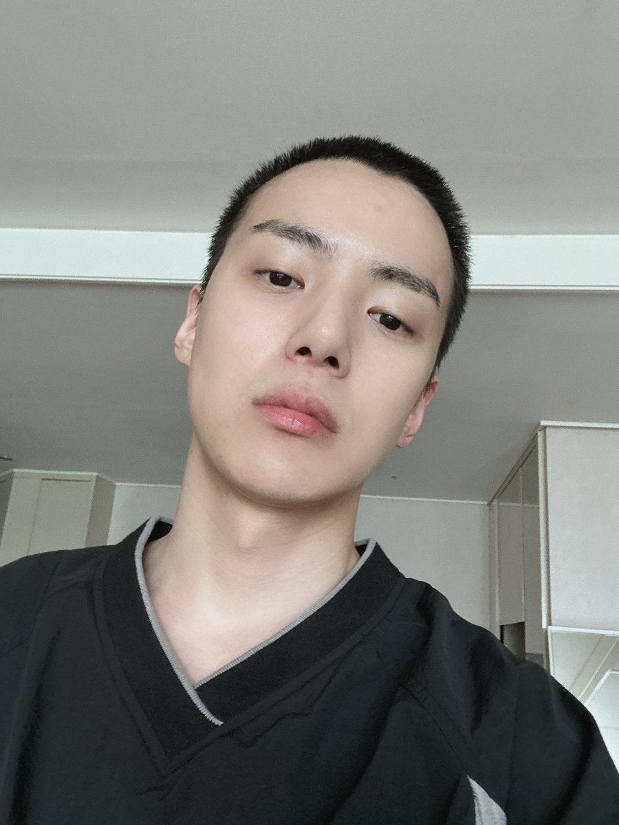 mhrated's tweet photo. 230404 🫧 update #민혁 #MINHYUK https://t.co/F5fOy1THzM