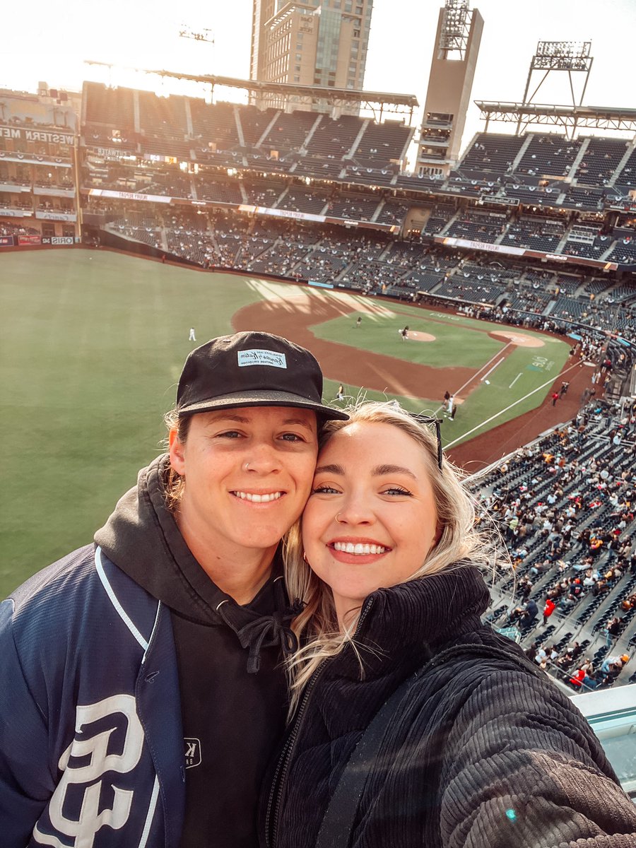 rileyydibble's tweet photo. @Padres https://t.co/nhvxz4s6zk