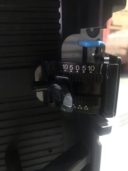 leave26627559's tweet image. KA series cabinets are also ideal for building curved screens. We will add additional curved locks on the lock to help the screens curve.
Arc locks allow the angle of 10º～-10º
If you have interest, welcome to consult me
whatsapp/wechat:+86 18379617399
#digitalsignage #stadiumled