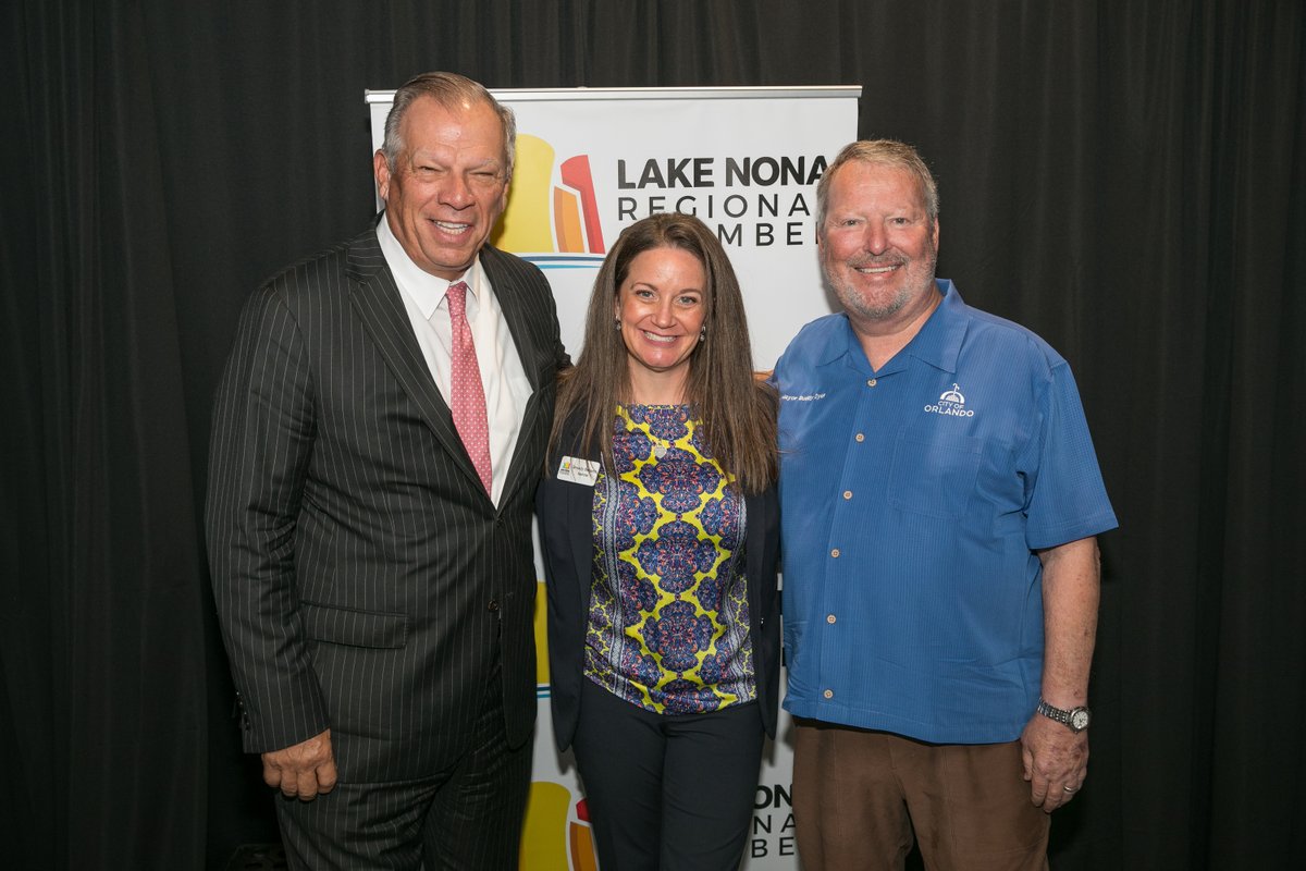 LakeNonaRCC's tweet photo. Thank you, Mayor Dyer, for taking the time to speak at the LNRCC Business Luncheon, take photos, and answer questions. We enjoyed having you. We look forward to having you speak again in the near future.
#LNRCCBusinessLuncheon
#LNRCCProfessionalNetworking
#LNRCC
#LakeNona https://t.co/QxDKLnE1wq