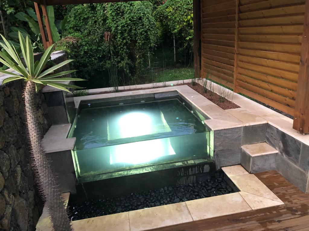 shirleykappar's tweet image. Refined LED Pool Lights. 14 years only for pool lights. Performance from customers for our pool lights. You will love it. #poollight #poollighting #piscinaled #piscineled #swimmingpool #poolaccessories #underwaterlight #ip68led #waterprooflight
