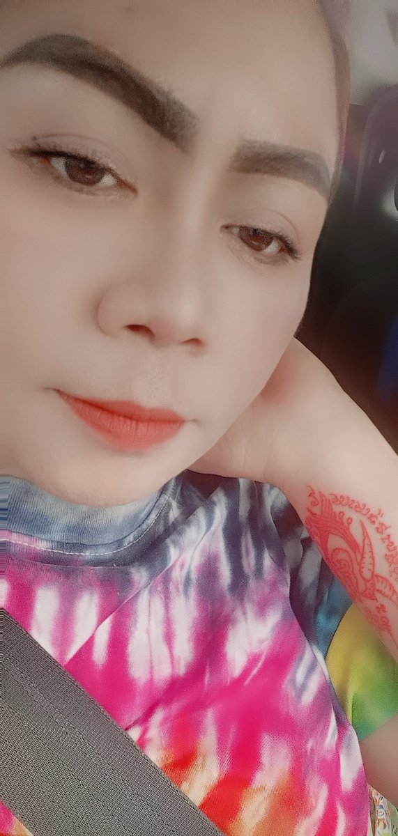 phuphinak69's tweet photo. วันหยุด  เที่ยวทะเล
พรุ่งนี้นวดปกติค่ะ https://t.co/KygpvkhsO7