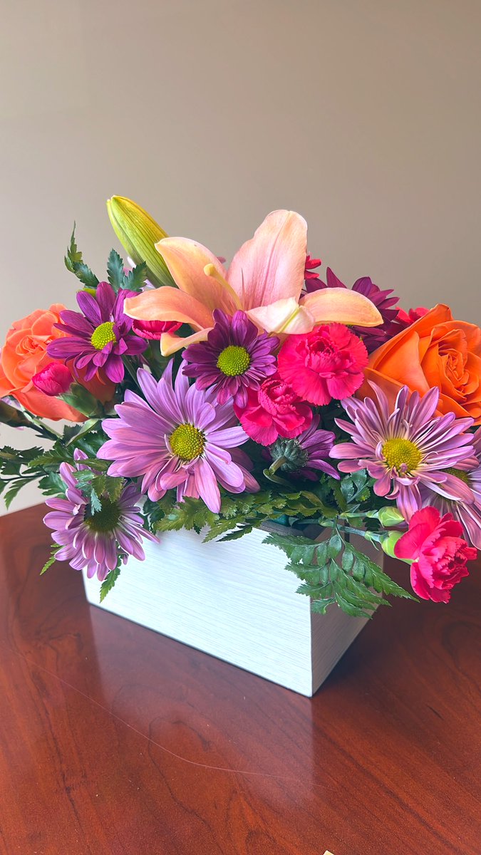 The last 20’s 
Cumplo 29 años y no puedo estar mas agradecida con la vida por permitirme conocer gente linda que me consiente mucho, por permitirme cumplir mis sueños y metas… jamás imagine estar donde estoy ahora 
Y solo puedo decir GRACIAS 🫶🏼