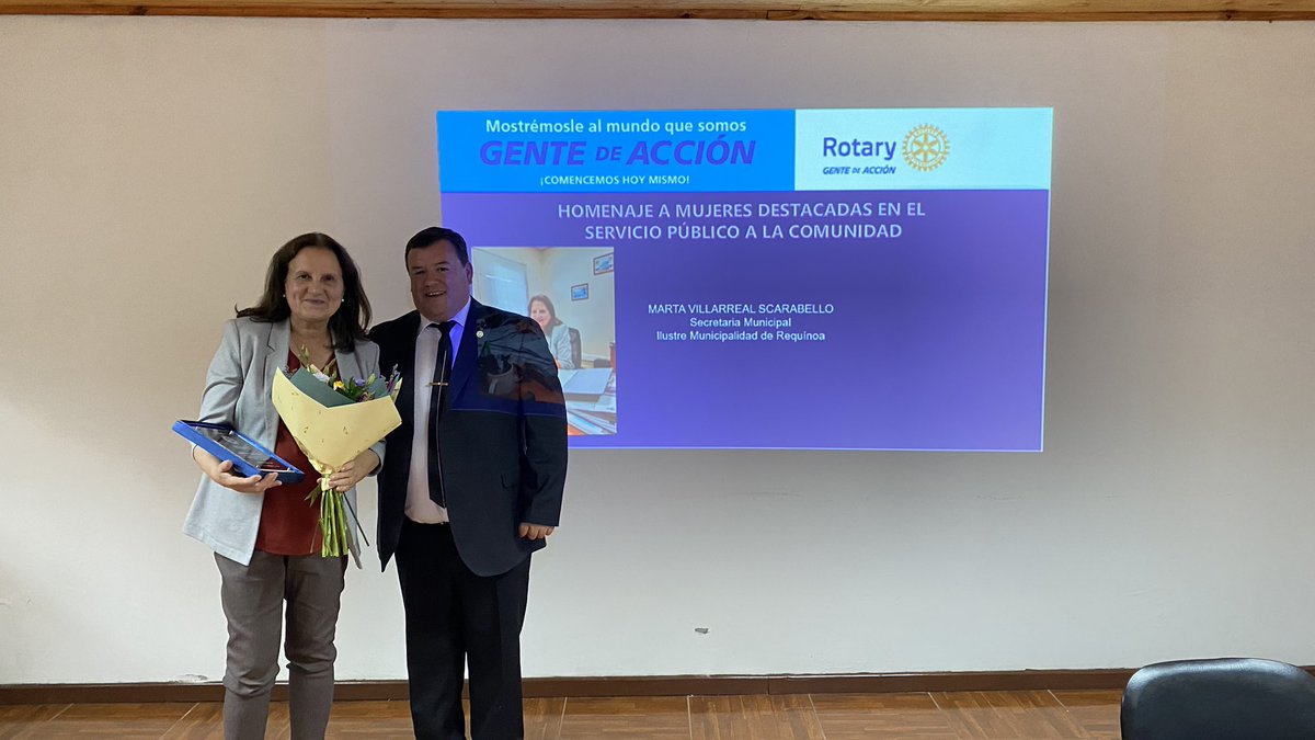 RRequinoa's tweet photo. Rotary Club Requínoa, se honra en destacar a la señora Marta Angélica Villarreal Scarabello, quien luego de 41 años se acoge a retiro luego de ejercer como Secretaria Municipal de Requínoa @Requinoa2014 https://t.co/AmQyiNzaNV