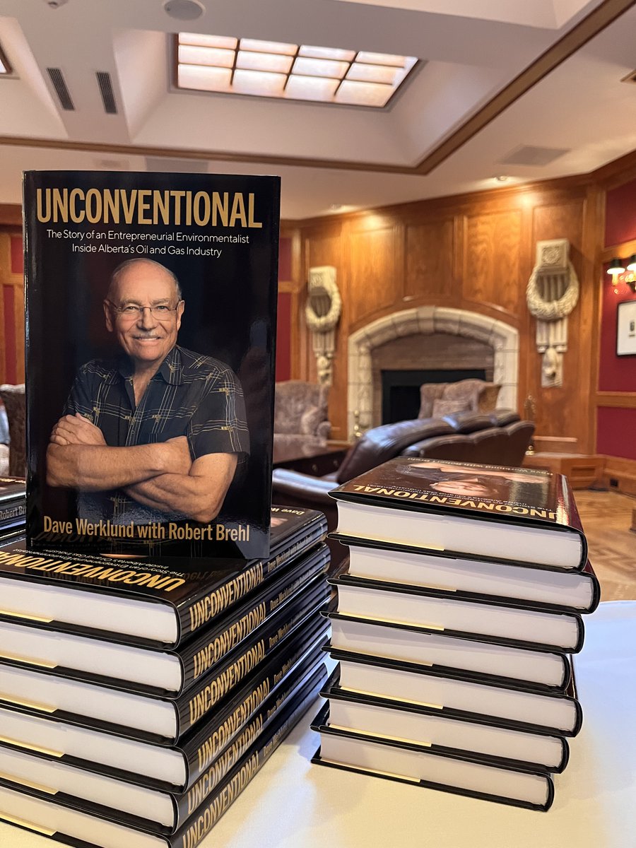 I'm proud to have supported @jasouthalberta during both book launch events for Unconventional. All proceeds from the books sold went directly towards providing essential financial literacy, work readiness and entrepreneurship programming  for youth.
#yyc #supportlocal