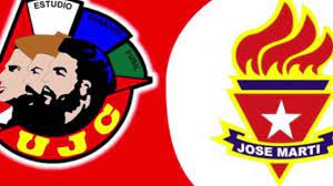 La Venezuela de Bolívar, Chávez y Maduro, sabe que puede contar con los héroes de
batas blancas de #Cuba. #UnaMejorJuventud 
<a href="/Cubacooperabol2/">Brigada Médica 🇨🇺 Bolívar🇻🇪</a> 
<a href="/cubacooperaven/">Brigada Médica Cubana en Venezuela</a> 
<a href="/AdanVillavicen5/">Adan Villavicencio Guzmán</a> 
<a href="/altunaga_perez/">Esthet Perez altunaga</a>