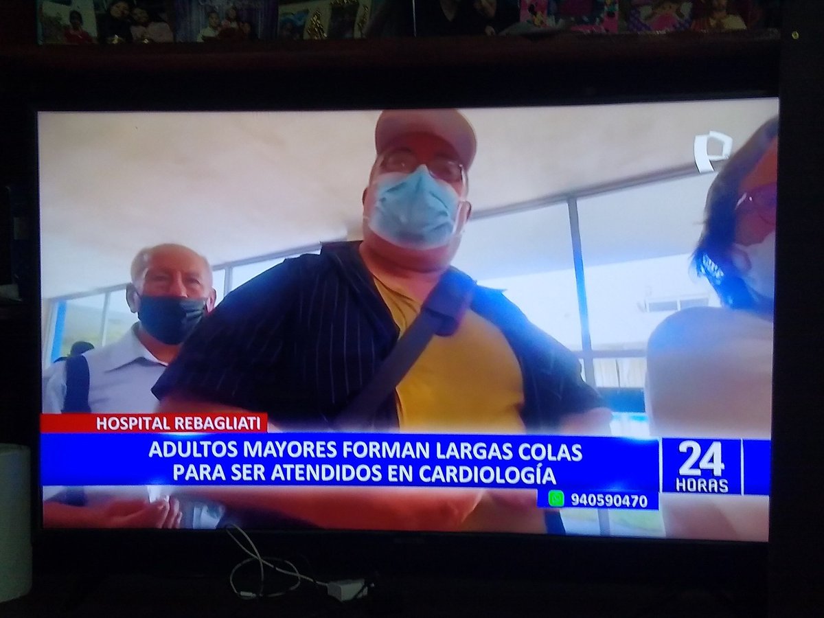 Lizbeth19_04's tweet photo. Essalud cada día está peor te dan cita para el siguiente mes o a veces A los 2 meses pésimo servicio a sus asegurados @Latina_Noticias @PTV_Noticias @americatv_peru @VeroLinaresC @lorealvareza @julianaoxenford @atv_noticias https://t.co/6hD8qn5yYS