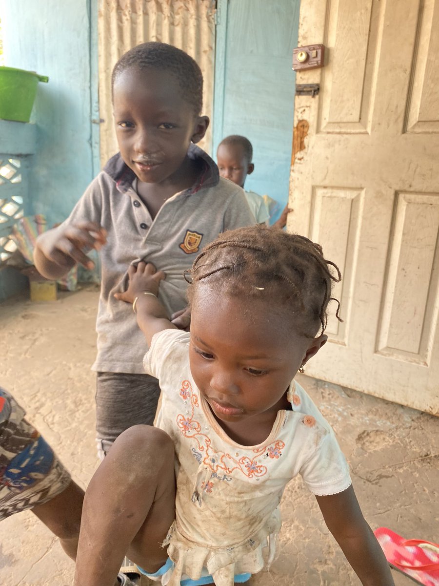 Modou338800's tweet image. We need helping hands 🙌 my friends ✝️🙏🏿