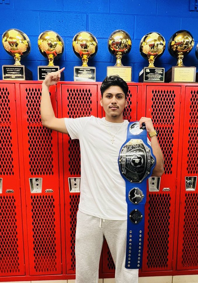 DvilleHsSoccer's tweet photo. Final MOTM 2023 Vs Sachse
#DFrazier🔥 https://t.co/3oKfUFVU4K