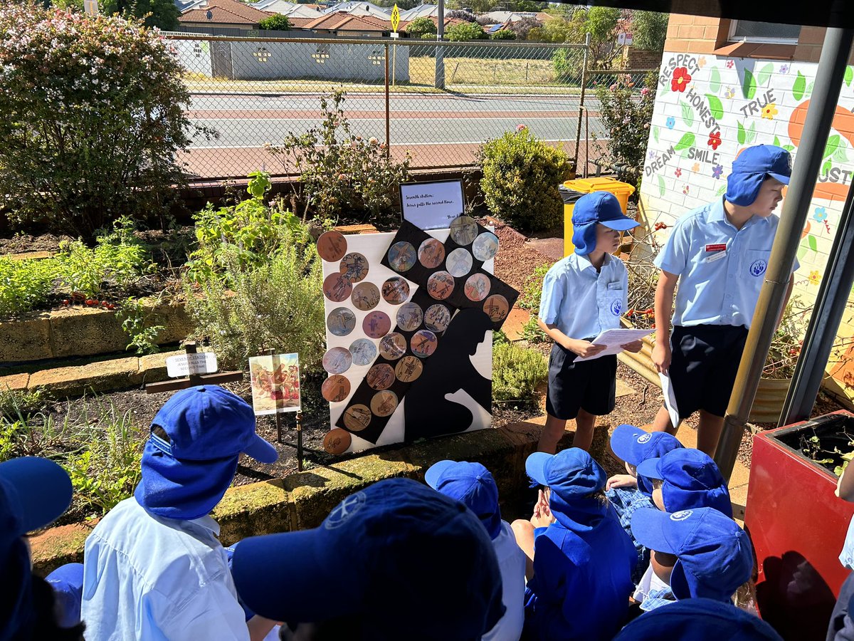 Eli_Crutto's tweet photo. Walking the Stations of the Cross with our Parish Priest and Parishioners, lead by our wonderful Year 6’s. Such a special reflection of some events of Holy Week. #ololnoll @Blakey2308 @JosephineVivan1 @JennBro73380481 @LianaMagri https://t.co/vGDmpanIAx