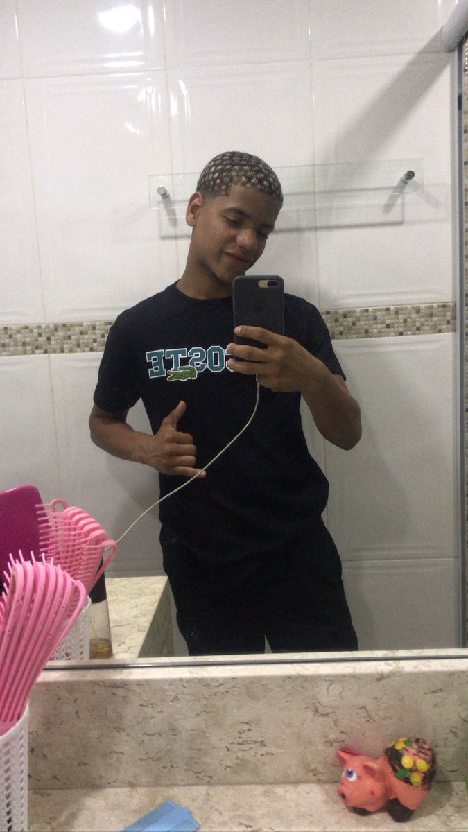 Crf_Be3's tweet photo. Parabéns pra mim somente agradecer a Deus por tudo❤️❤️❤️🥳 https://t.co/oaulzwTtSb