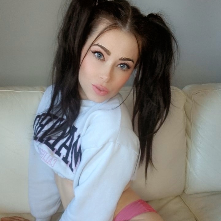 Akovax94's tweet photo. @onlyfansbump https://t.co/Dfq7KhesD9 https://t.co/7k1HE36AD3