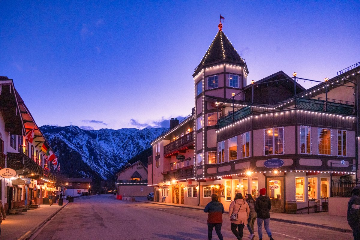 leavenworth_wa's tweet image. Another beautiful evening in Leavenworth, Washington!
.
.
#Leavenworth #LeavenworthWa #SpringtimeVibes #TravelWashington