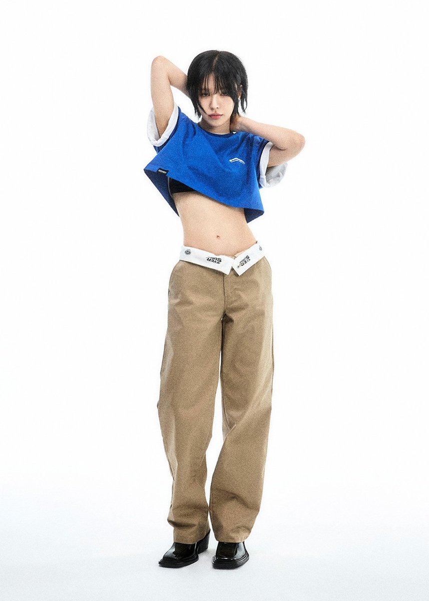 SWani0221's tweet photo. NYC LOCATION T-SHIRTS (BLUE)
그루브라임 #웬디 https://t.co/p831INJiSd