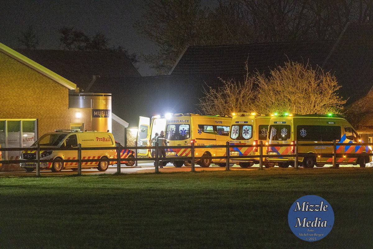 Grote hulpverlening na #ontsporing #trein #voorschoten #grip3 #treinleven #ns