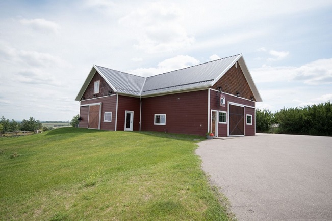 homebuilders21's tweet photo. Get the best Custom Home Builder in Okotoks, Alberta & Call us at: (403) 369-2103 for any details - https://t.co/ZBYwIyOnTh
#CustomFinishing
#Millwork
#Renovations
#Additions
#HomePlanDesign https://t.co/0StgcZRNkJ