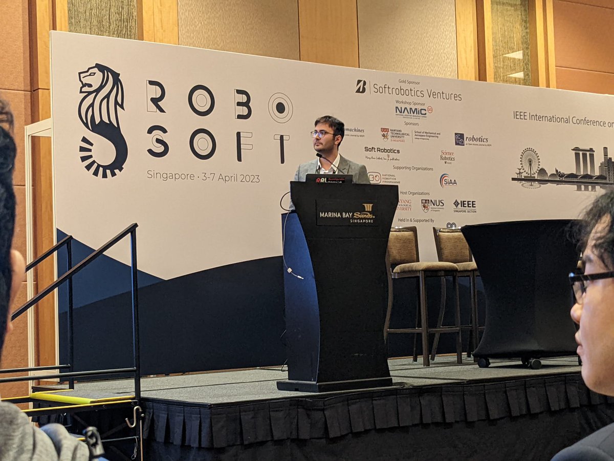 RRL_EPFL's tweet image. From day 2 of the #RoboSoft2023 oral session, Mustafa Mete @a_mustafamete  presenting our latest work on “Dynamic Modelling of an Origami Prismatic Joint”

with Jian-Lin Huang and Jamie Paik @robotician.
@EPFL_en @EPFLEngineering @IEEERoboSoft
#robotics #origamirobots #softrobots