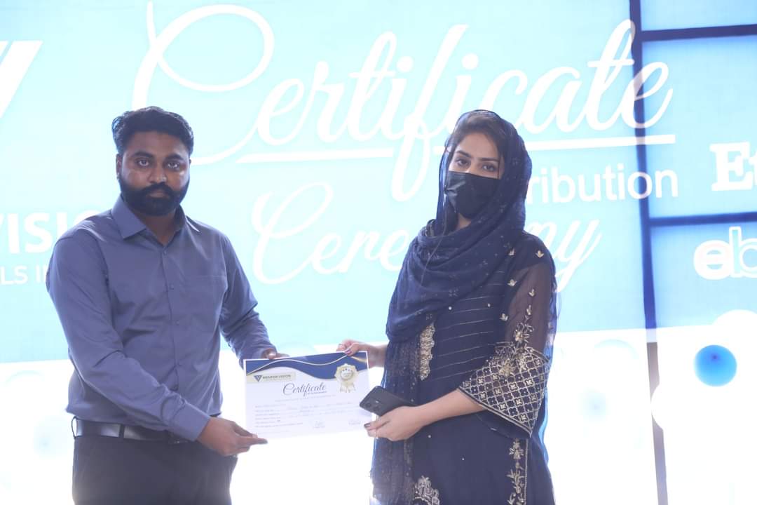 mentor_visions's tweet photo. Alhamdulliah Our 4th Certificate Distribution Ceremony.
 
#mentorvison #institute #mv #certificate #event #ceremony https://t.co/GOU6fx8Qb1