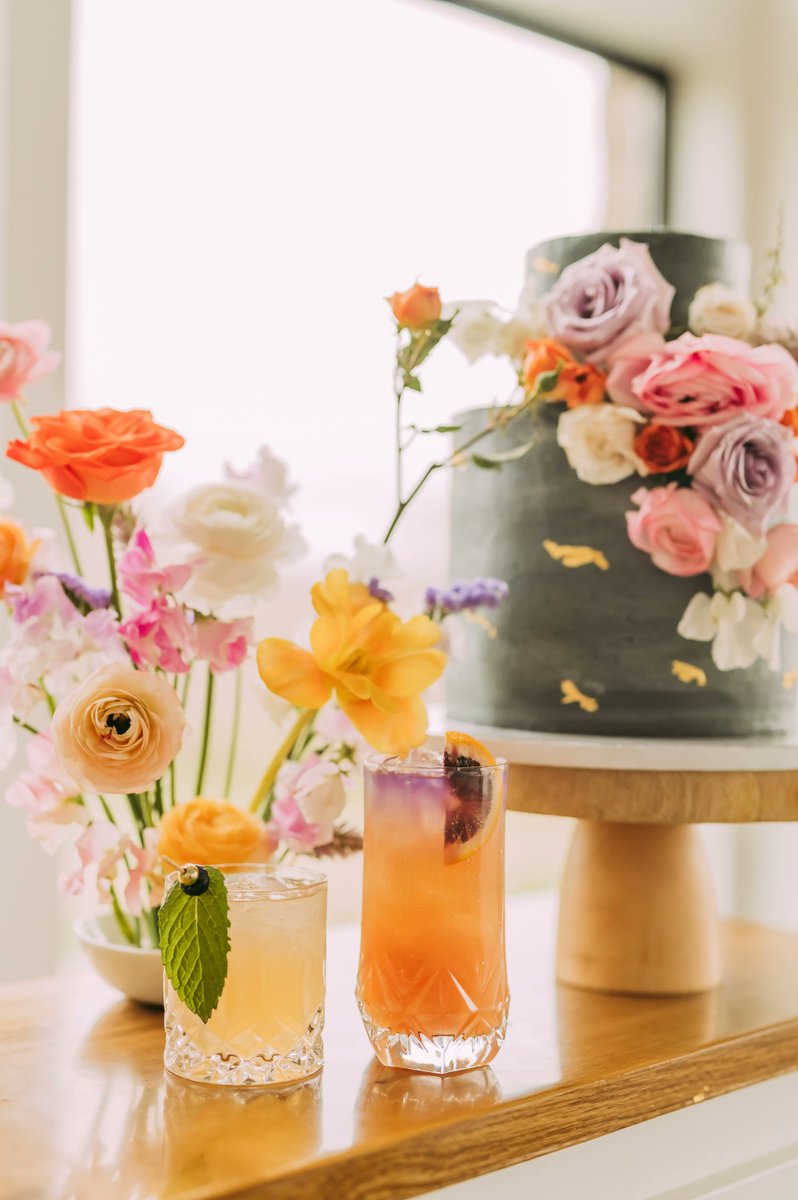 WeddingComplete's tweet photo. 💛 #AtoZofWeddingPlanning 💛 D is for... Drinks!
Many couples wonder how many drinks they're 'supposed' to provide, and the answer is simple: it's up to you!
Take a look at the selection of mobile bar services available on our website:
https://t.co/lv0M3wHi2y
#mobilebars https://t.co/v1J63Mlod3