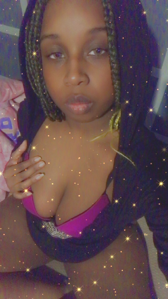 THICCKNESS13's tweet photo. #ebonyexposed #addmefast #ebonycontent #ebonylovesbbc #ebonywomen 

https://t.co/uYKPmAgbxl https://t.co/WfTQuONWum
