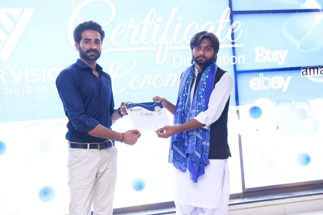 mentor_visions's tweet photo. Alhamdulliah Our 4th Certificate Distribution Ceremony.
 
#mentorvison #institute #mv #certificate #event #ceremony https://t.co/zFlCO8HPIt