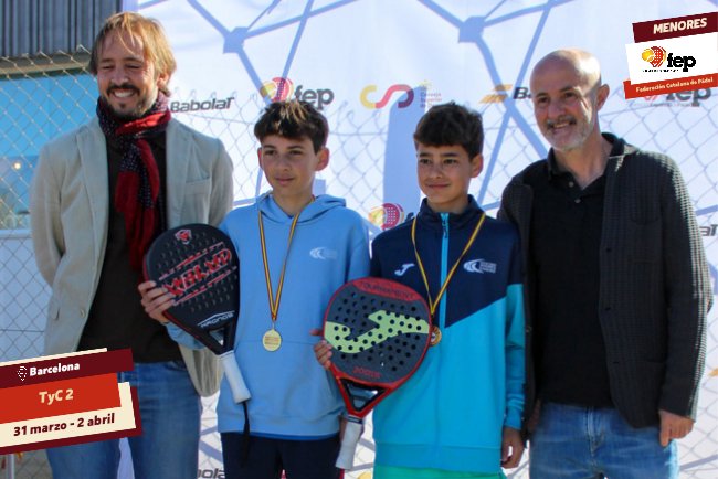 padelfederacion's tweet photo. 🔛 #TyC2 en Barcelona
📸 Ya disponibles las imágenes de la entrega de premios ➡ https://t.co/YdRFJn3UAf
🤝🏽 @FCatalanaPadel
📌 @padelbcn_elprat
#FEP #padelFEP #CircuitoNacionalMenores https://t.co/sxLoh2ezXG