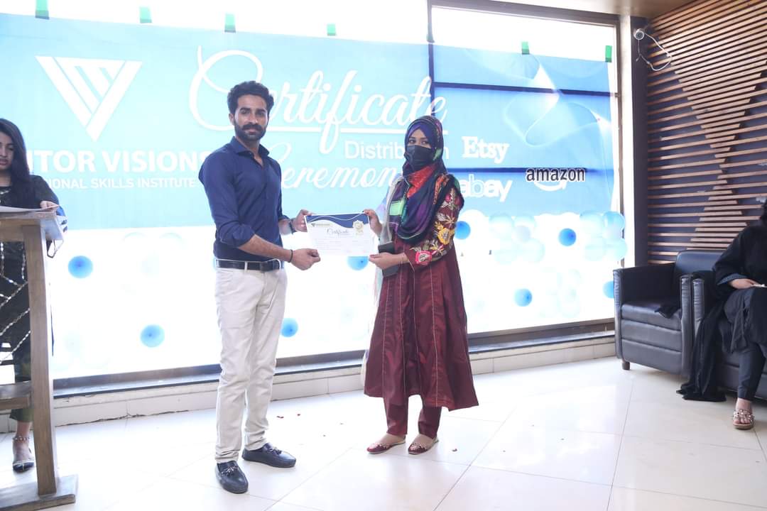 mentor_visions's tweet photo. Alhamdulliah Our 4th Certificate Distribution Ceremony.
 
#mentorvison #institute #mv #certificate #event #ceremony https://t.co/Qhnsz1Kz7o
