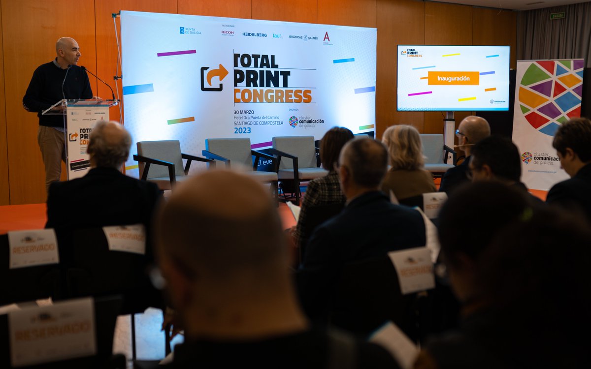 clustercomunica's tweet photo. Una muestra de lo que dio de sí el #TotalPrintCongress. Gracias a los ponentes por compartir su conocimiento y a quienes os acercasteis. El congreso ha sido posible gracias a @ricohspain - @HeidelbergSpain - tac! - Gráficas Salnés - @ateliergrafica, y el apoyo de @Xunta ¡Gracias! https://t.co/CYSl6tfbus